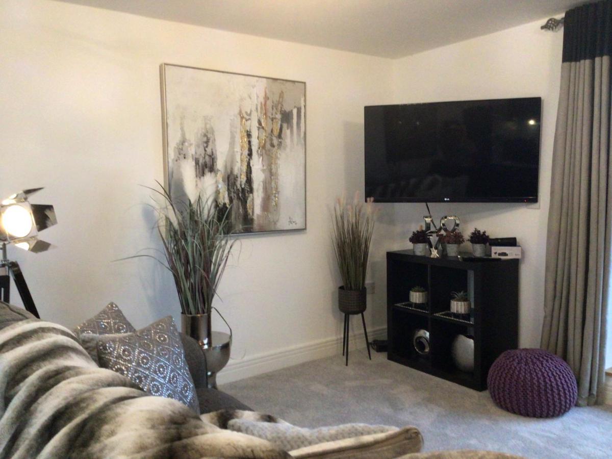 Luxurious River View Apartment With Terrace Worcester Esterno foto
